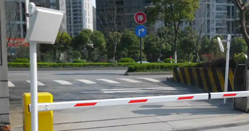 How Durable is The UHF Long-Range Reader, And is it Suitable For Outdoor or Challenging Environmental Conditions?