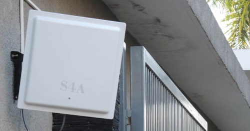 The characteristics and application of UHF RFID reader